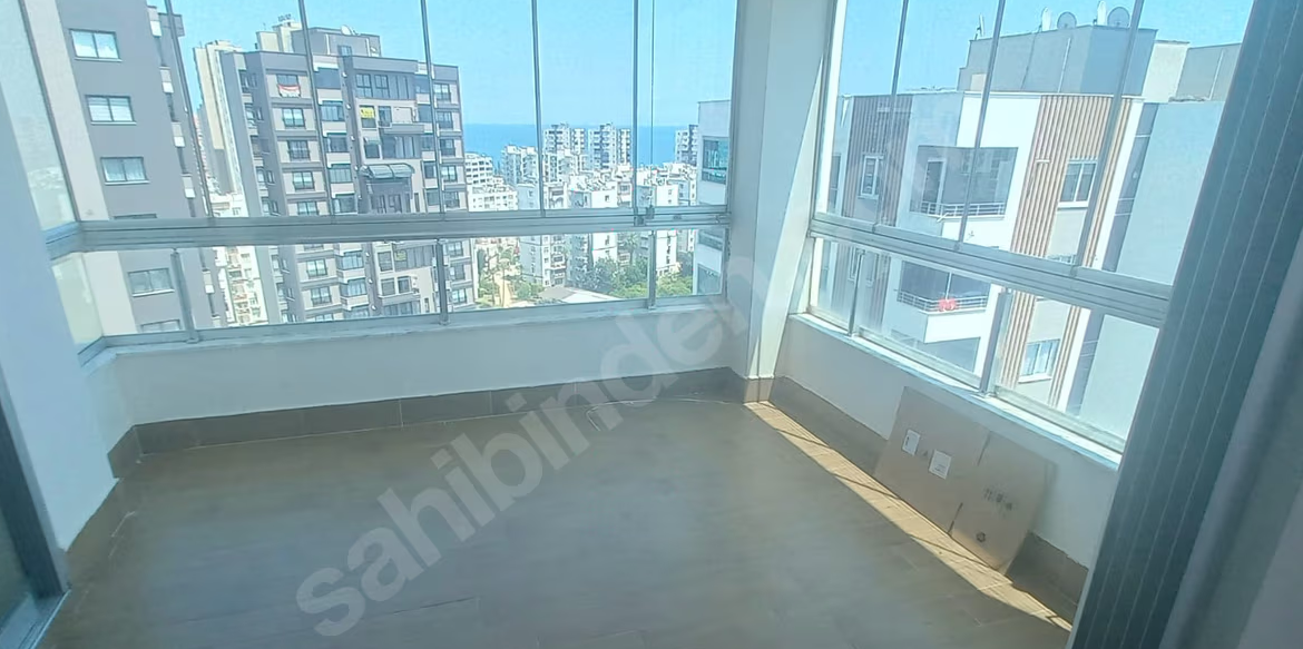 Mersin Mezitli Deniz Mahallesi 3+1 145 m² Klima Kiralık Daire