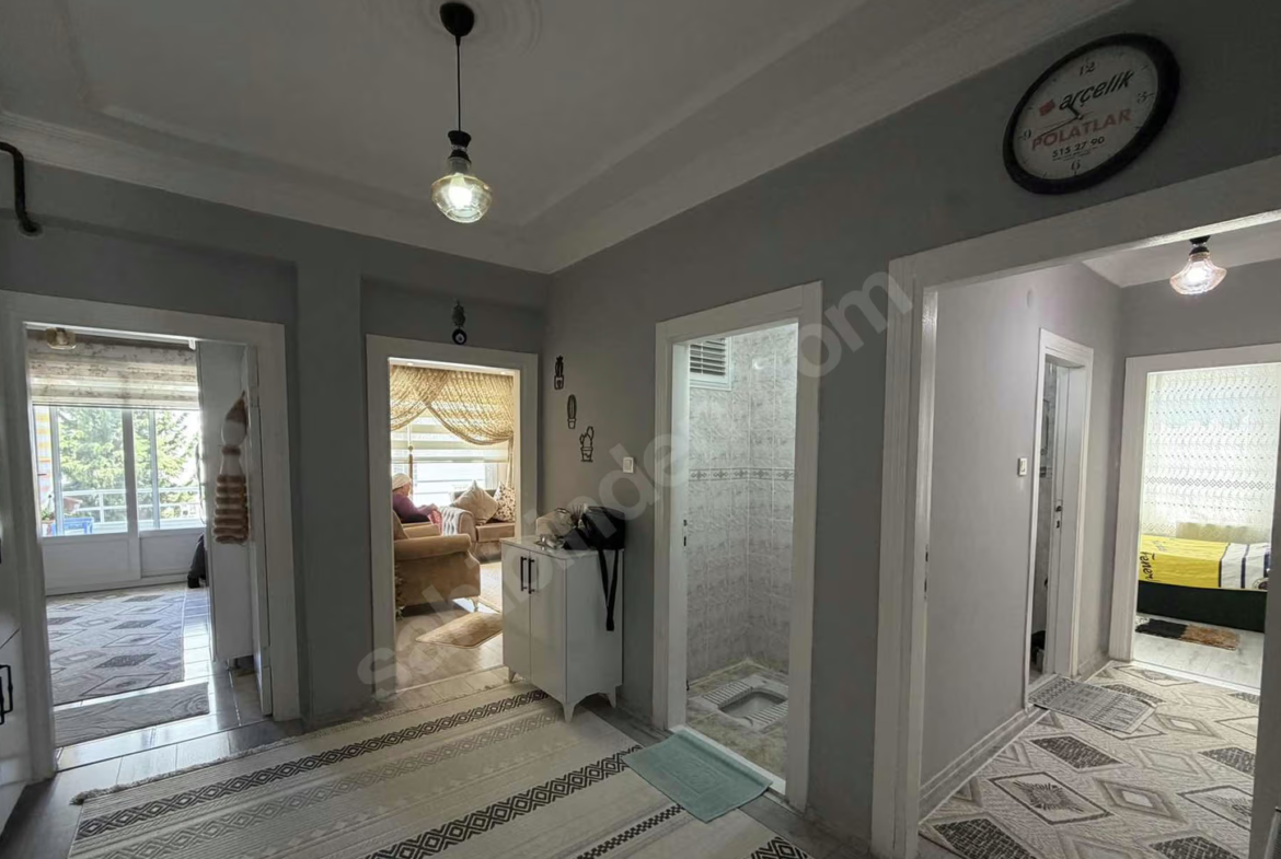 Mersin Mezitli Deniz Mahallesi 3+1 165 m² Doğalgaz Kombili Satılık Daire