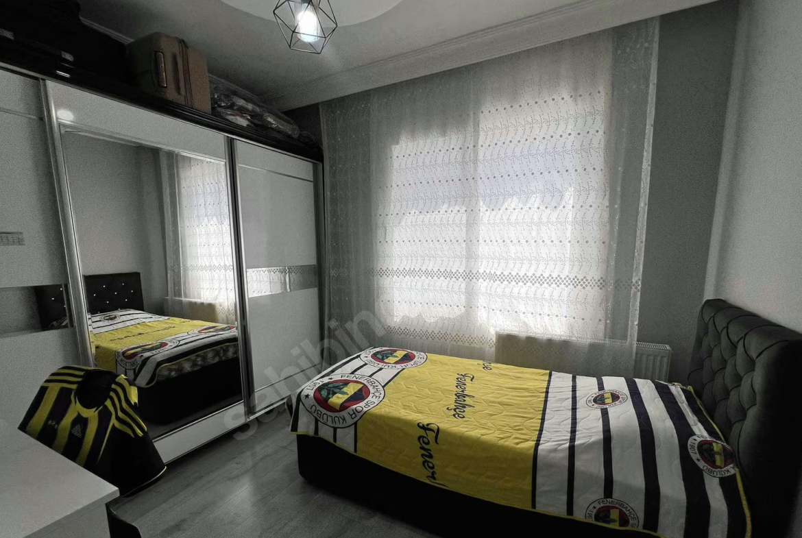 Mersin Mezitli Deniz Mahallesi 3+1 165 m² Doğalgaz Kombili Satılık Daire