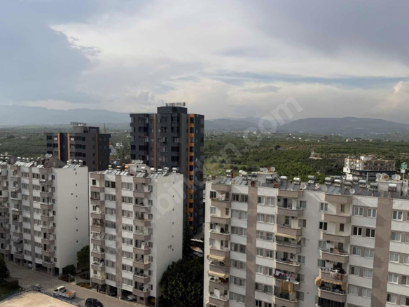 Mersin Mezitli Deniz Mahallesi 3+1 90 m² Doğalgaz Kombili Satılık Daire
