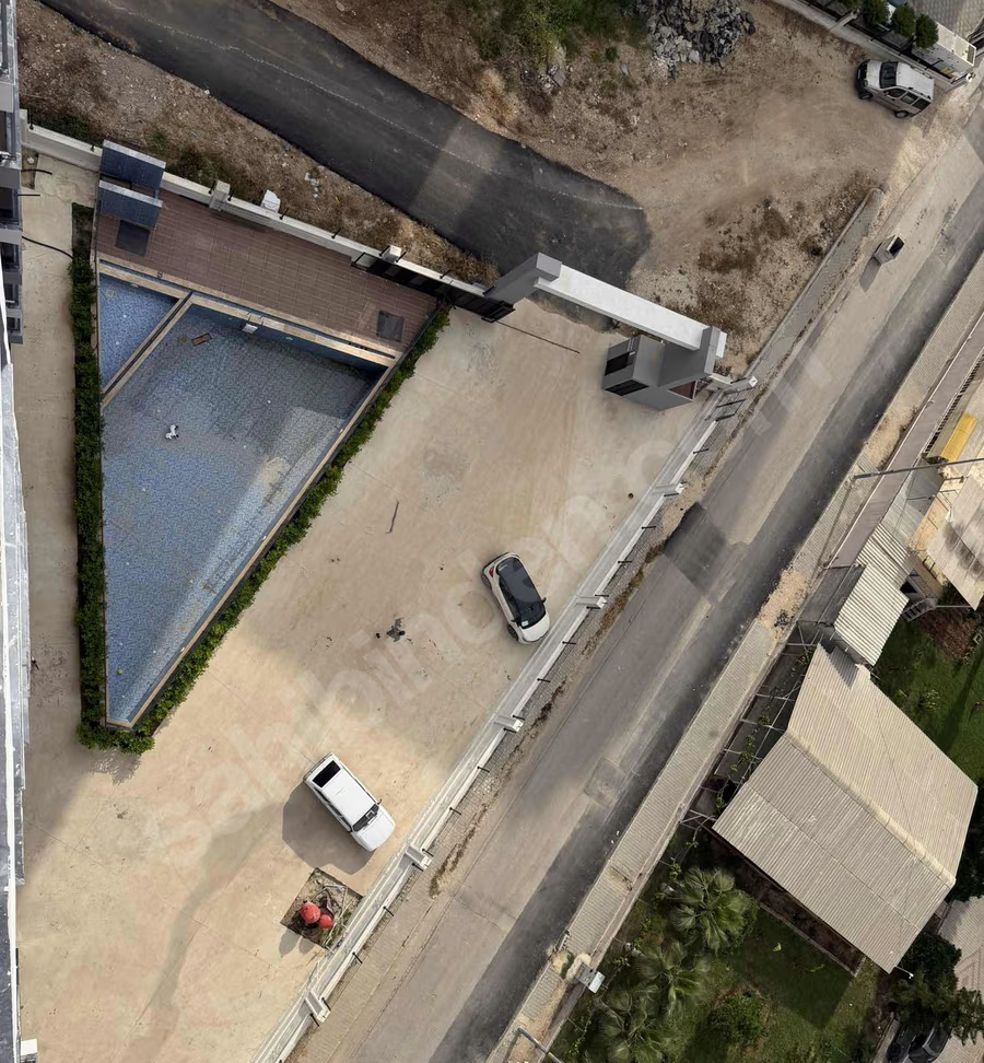 Mersin Mezitli Deniz Mahallesi 3+1 90 m² Doğalgaz Kombili Satılık Daire