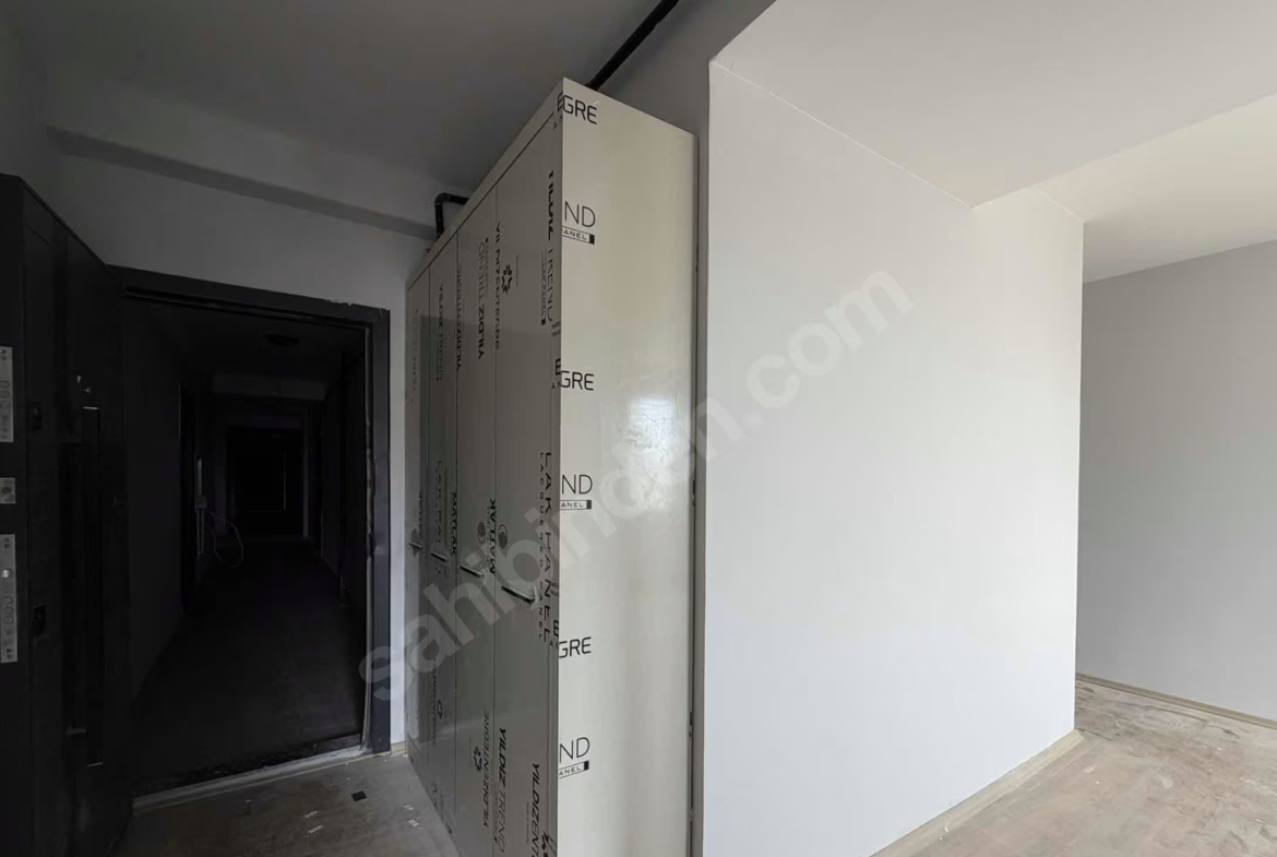 Mersin Mezitli Deniz Mahallesi 3+1 90 m² Doğalgaz Kombili Satılık Daire