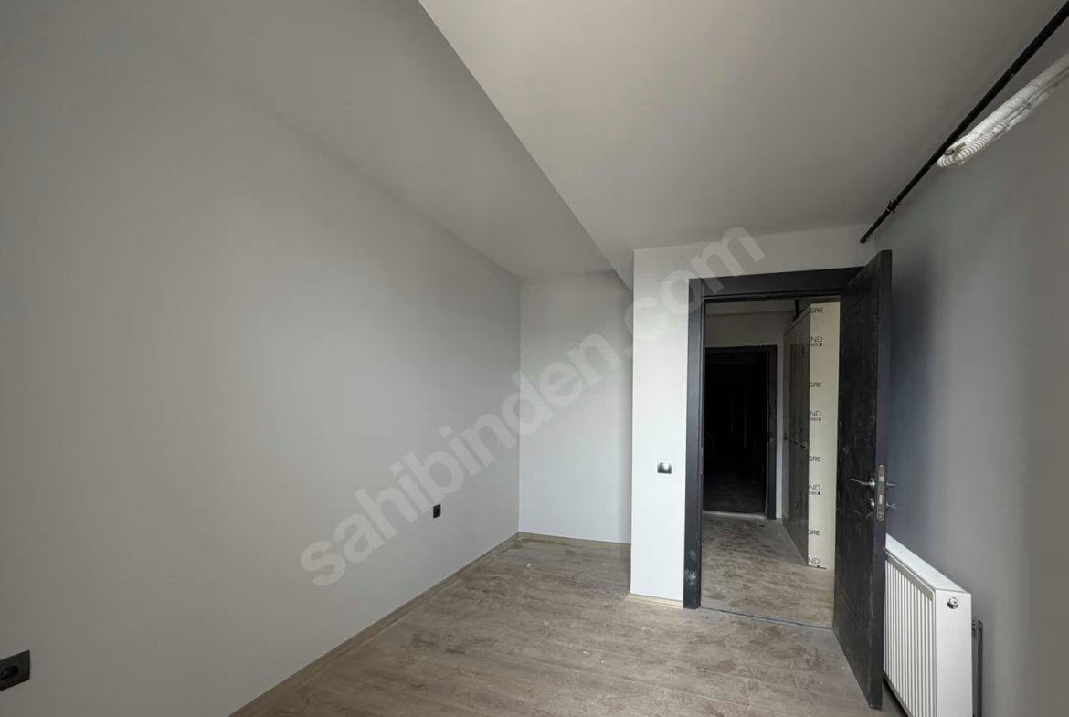 Mersin Mezitli Deniz Mahallesi 3+1 90 m² Doğalgaz Kombili Satılık Daire