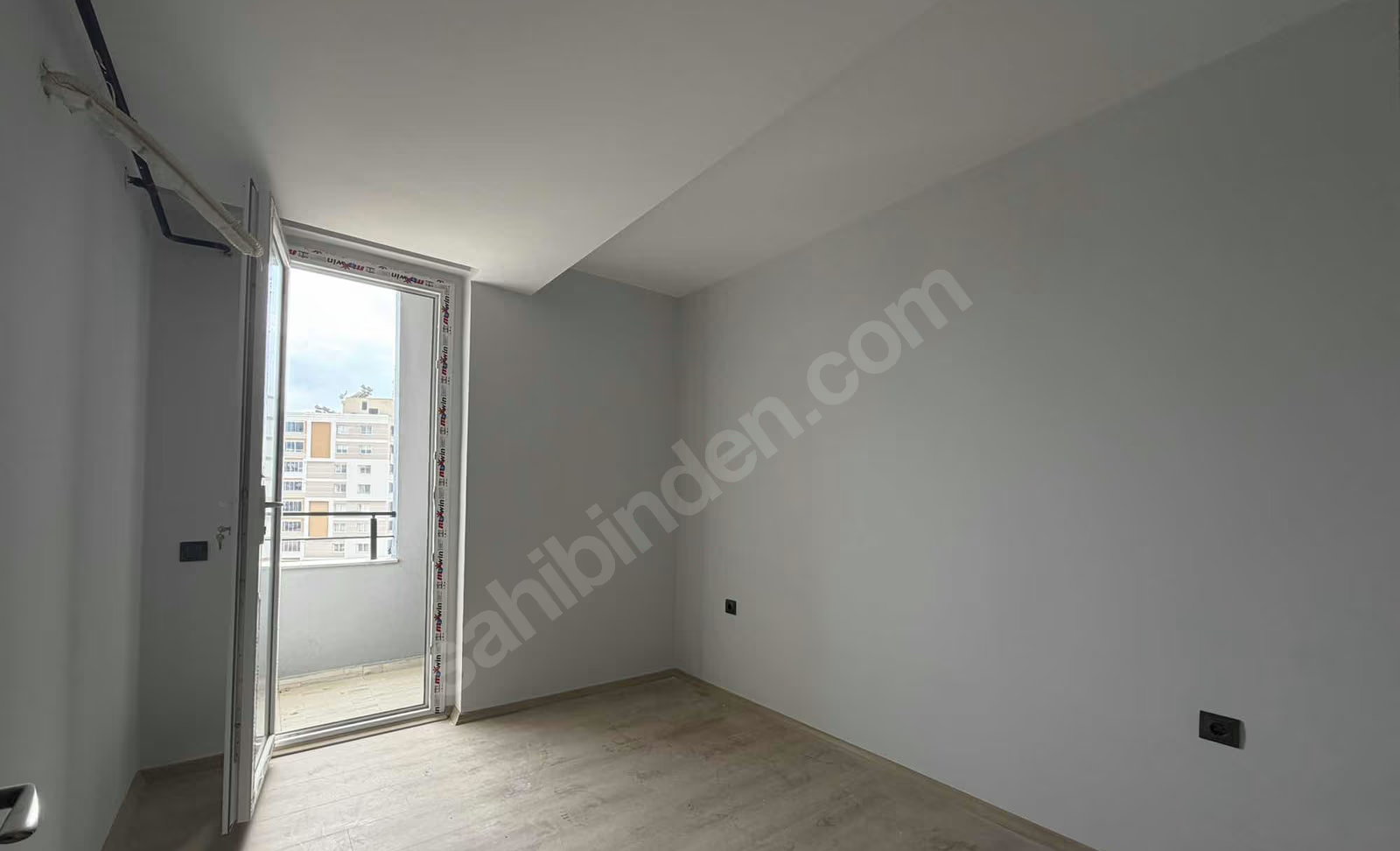 Mersin Mezitli Deniz Mahallesi 3+1 90 m² Doğalgaz Kombili Satılık Daire