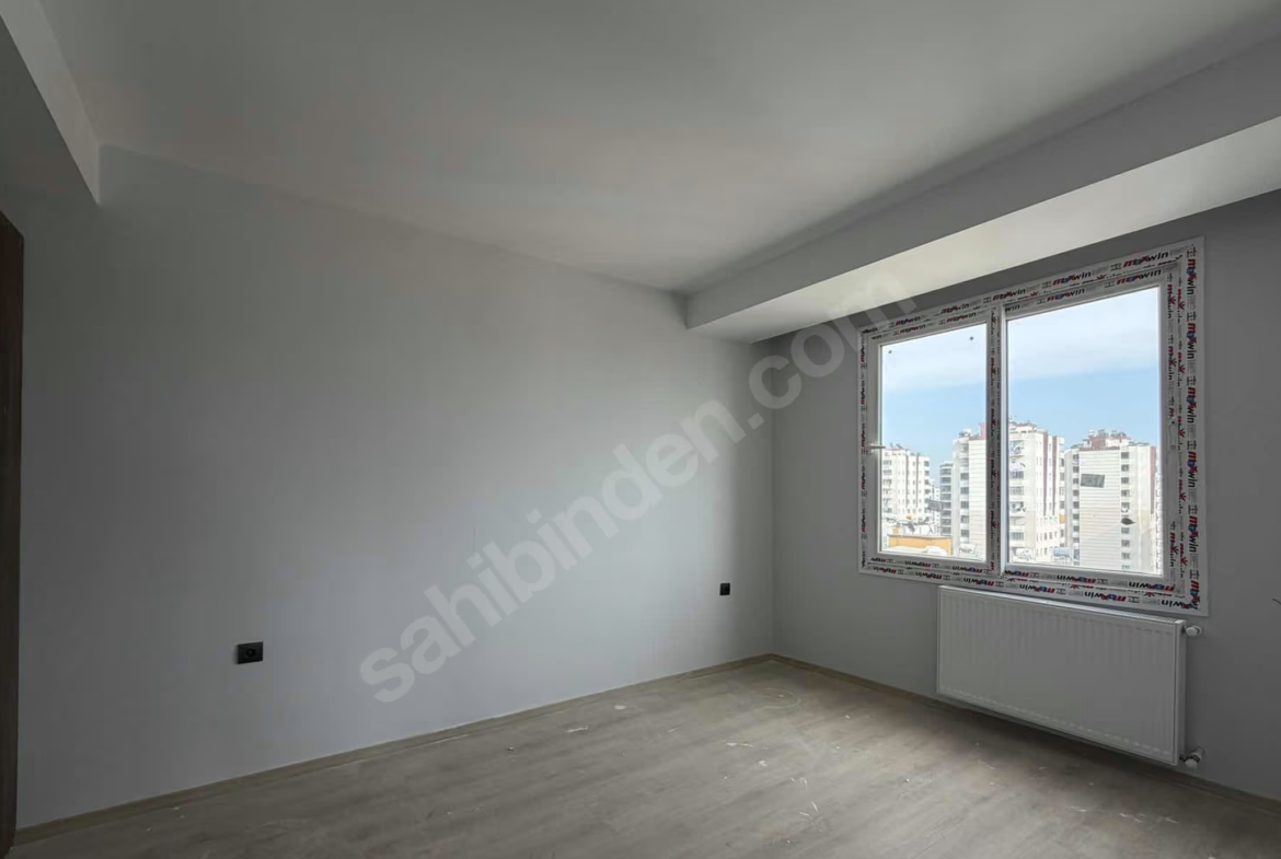 Mersin Mezitli Deniz Mahallesi 3+1 90 m² Doğalgaz Kombili Satılık Daire