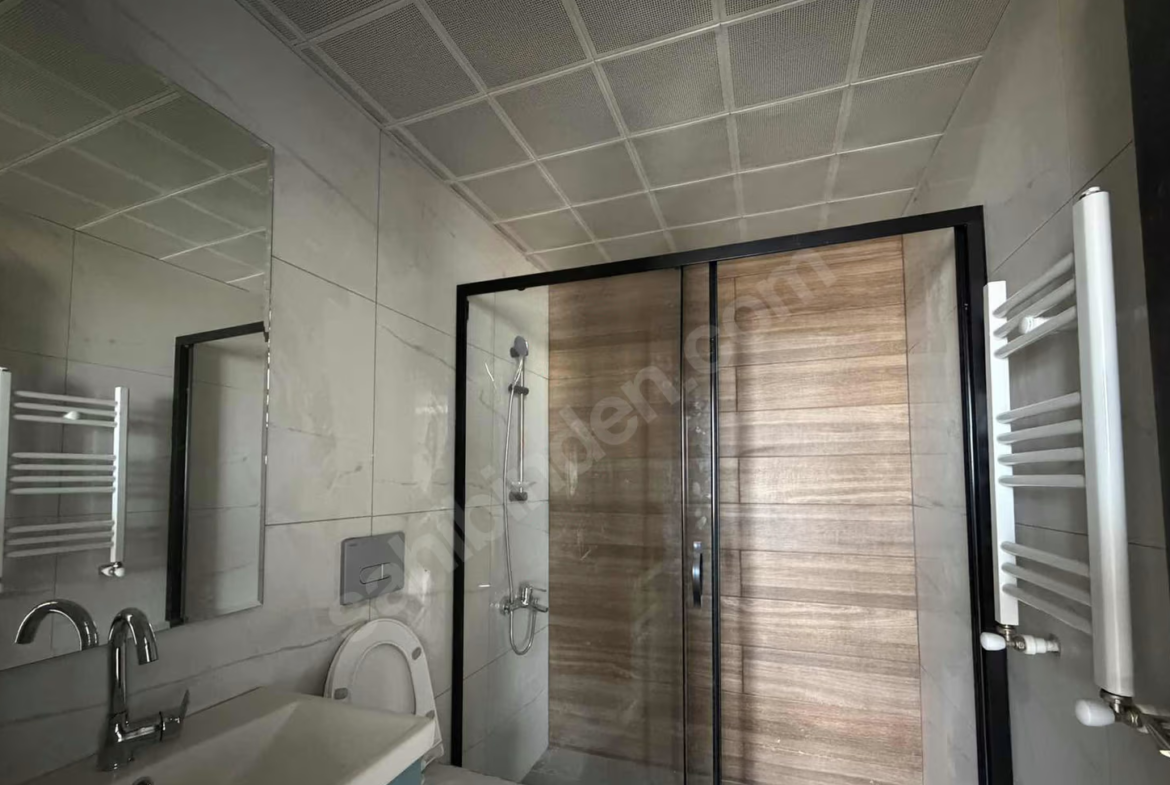 Mersin Mezitli Deniz Mahallesi 3+1 90 m² Doğalgaz Kombili Satılık Daire