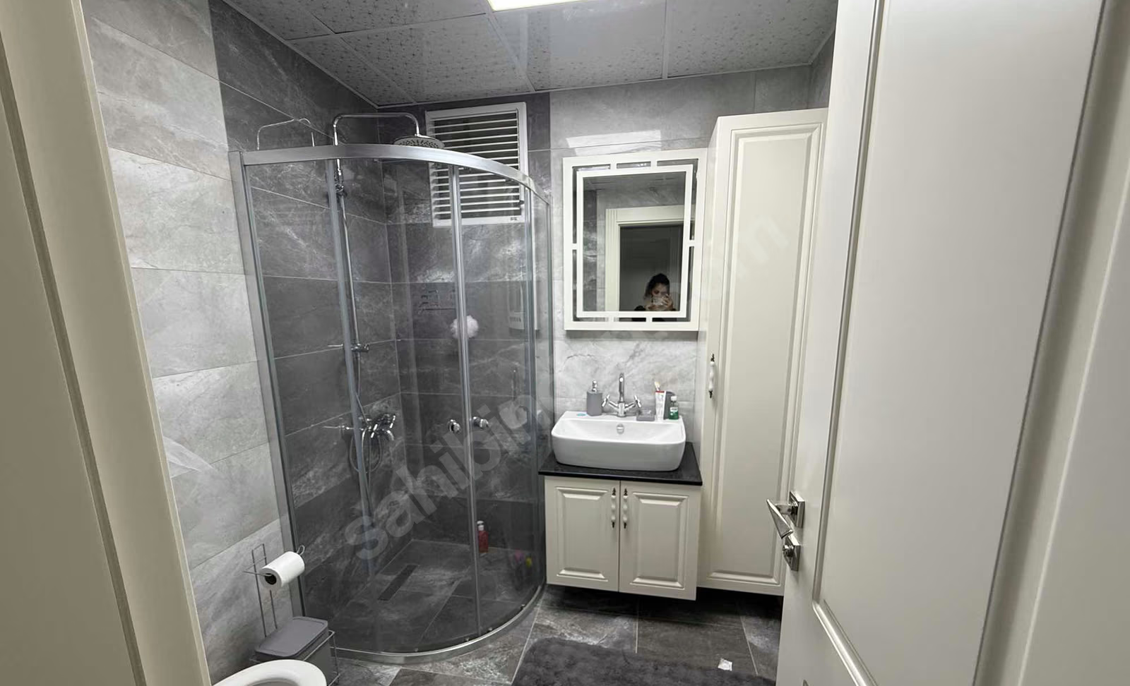 Mersin Mezitli Deniz Mahallesi 4+1 217 m² Doğalgaz Kombili Satılık Daire 8 Mersin Mezitli Deniz Mahallesi 4+1 217 m² Doğalgaz Kombili Satılık Daire