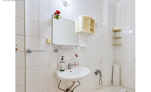 Mersin Mezitli Deniz Mahallesi 4+1 240 m² Doğalgaz Sobası Satılık Villa