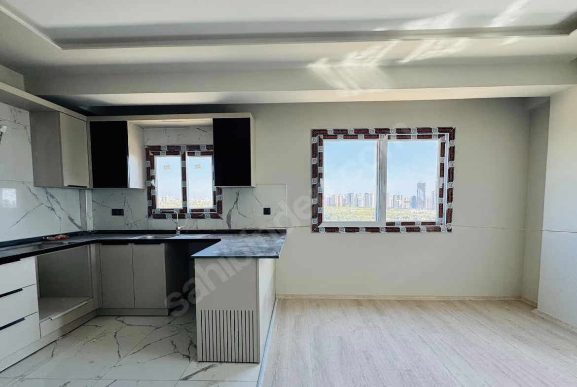 Mersin Mezitli Esenbağlar Mahallesi 2+1 120 m² Klima Kiralık Daire