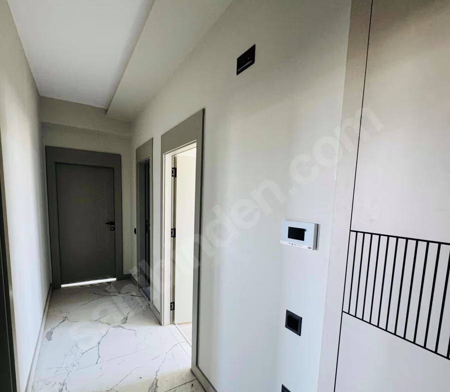Mersin Mezitli Esenbağlar Mahallesi 2+1 120 m² Klima Kiralık Daire