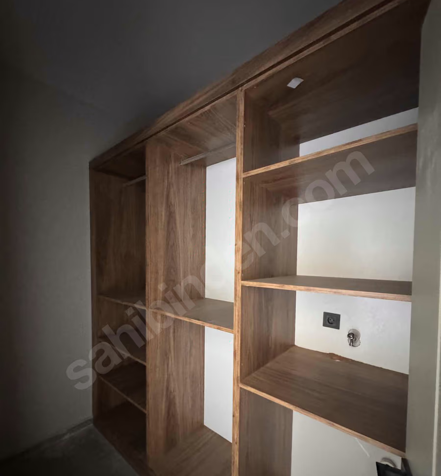 Mersin Mezitli Esenbağlar Mahallesi 3+1 180 m² Doğalgaz Kombili Satılık Daire