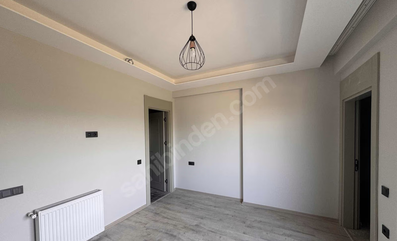 Mersin Mezitli Esenbağlar Mahallesi 3+1 180 m² Doğalgaz Kombili Satılık Daire