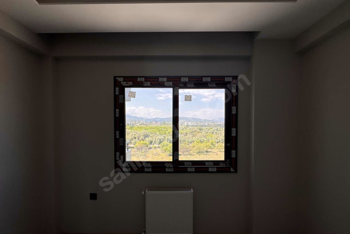 Mersin Mezitli Esenbağlar Mahallesi 3+1 180 m² Doğalgaz Kombili Satılık Daire
