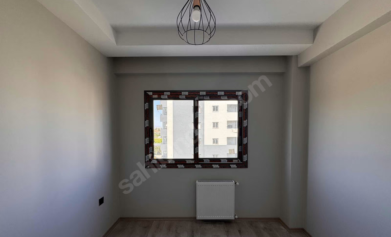 Mersin Mezitli Esenbağlar Mahallesi 3+1 180 m² Doğalgaz Kombili Satılık Daire
