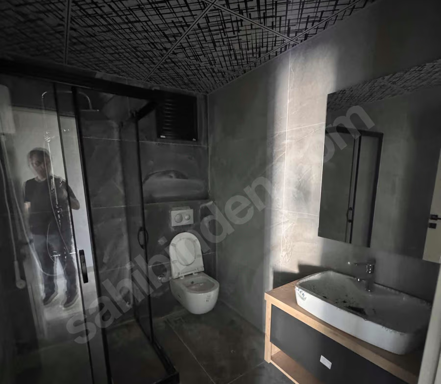 Mersin Mezitli Esenbağlar Mahallesi 3+1 180 m² Doğalgaz Kombili Satılık Daire