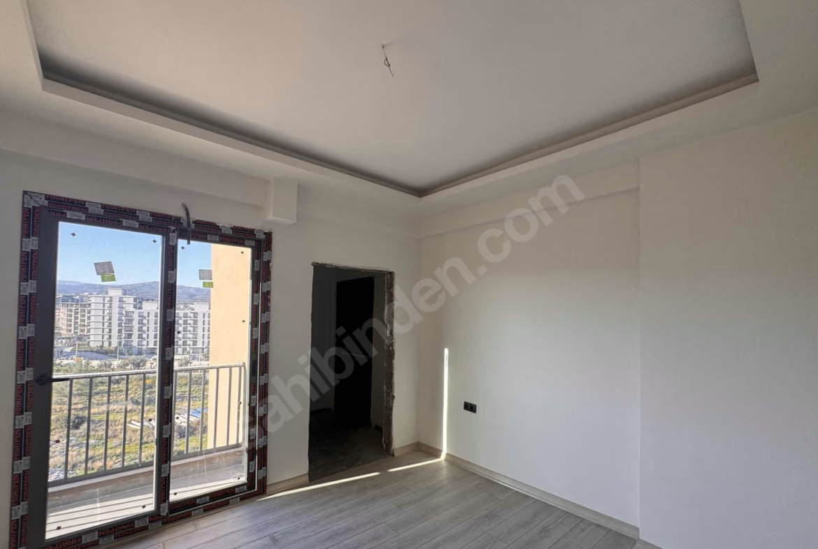Mersin Mezitli Eski Mezitli Mahallesi 2+1 100 m² Doğalgaz Kombili Satılık Daire