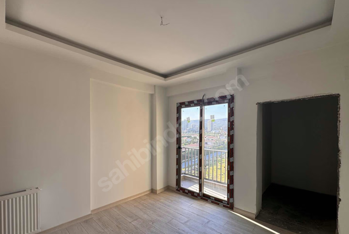 Mersin Mezitli Eski Mezitli Mahallesi 2+1 100 m² Doğalgaz Kombili Satılık Daire