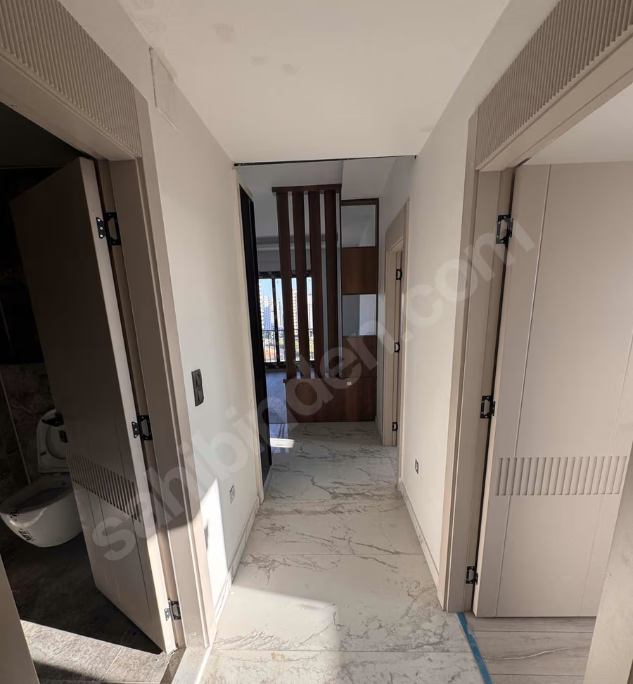 Mersin Mezitli Eski Mezitli Mahallesi 2+1 100 m² Doğalgaz Kombili Satılık Daire
