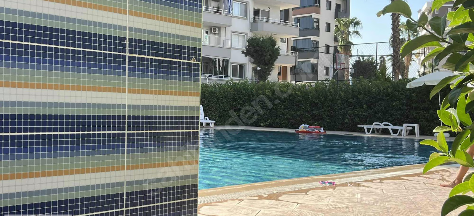 Mersin Mezitli Hürriyet Mahallesi 1+1 65 m² Doğalgaz Kombili Satılık Daire