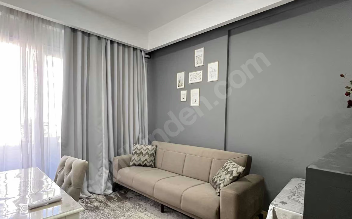 Mersin Mezitli Hürriyet Mahallesi 1+1 65 m² Doğalgaz Kombili Satılık Daire