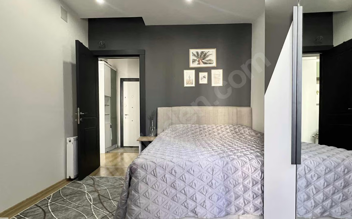 Mersin Mezitli Hürriyet Mahallesi 1+1 65 m² Doğalgaz Kombili Satılık Daire