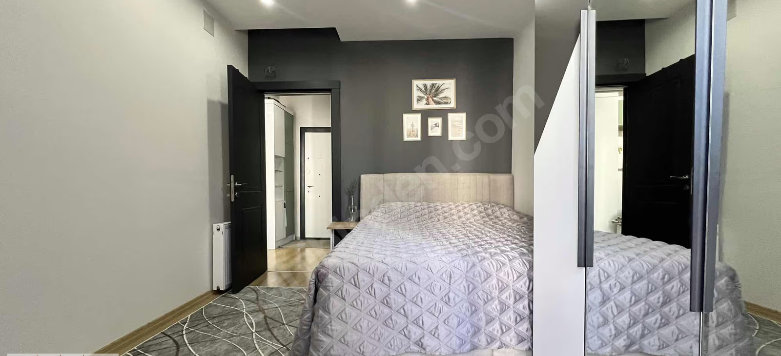 Mersin Mezitli Hürriyet Mahallesi 1+1 65 m² Doğalgaz Kombili Satılık Daire