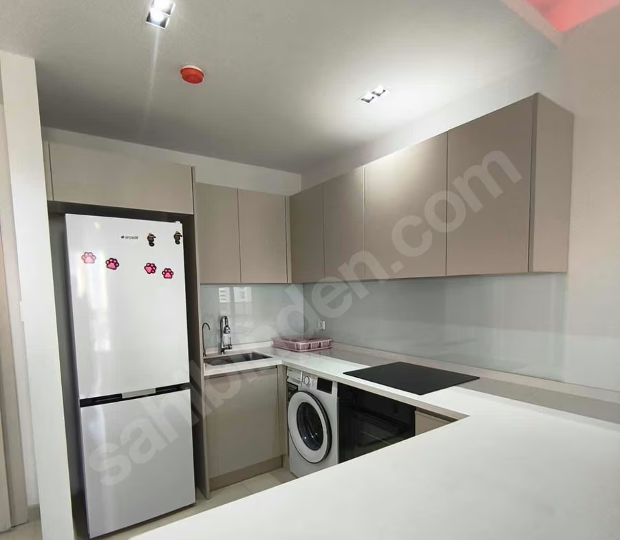 Mersin Mezitli Hürriyet Mahallesi 1+1 65 m² Merkezi Kiralık Daire