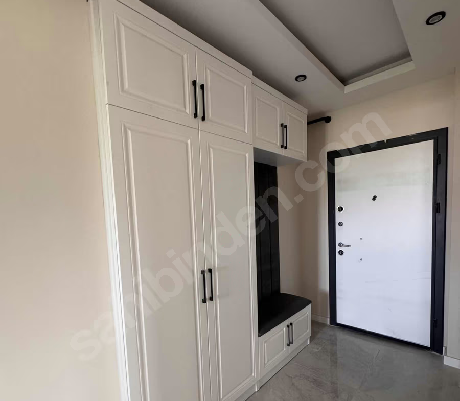 Mersin Mezitli İstiklal Mahallesi 2+1 95 m² Doğalgaz Kombili Kiralık Daire