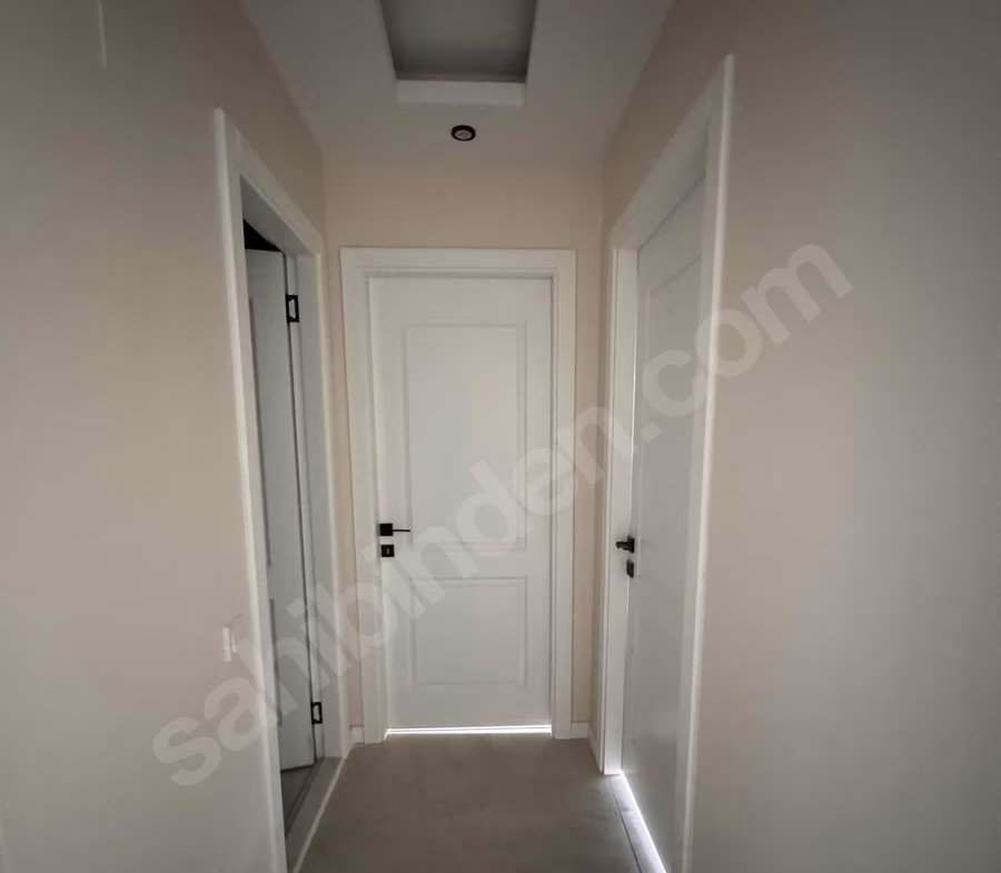 Mersin Mezitli İstiklal Mahallesi 2+1 95 m² Doğalgaz Kombili Kiralık Daire