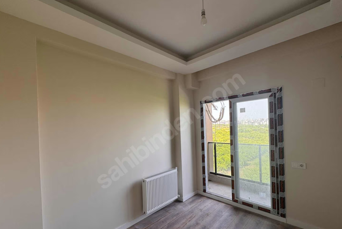 Mersin Mezitli İstiklal Mahallesi 2+1 95 m² Doğalgaz Kombili Kiralık Daire