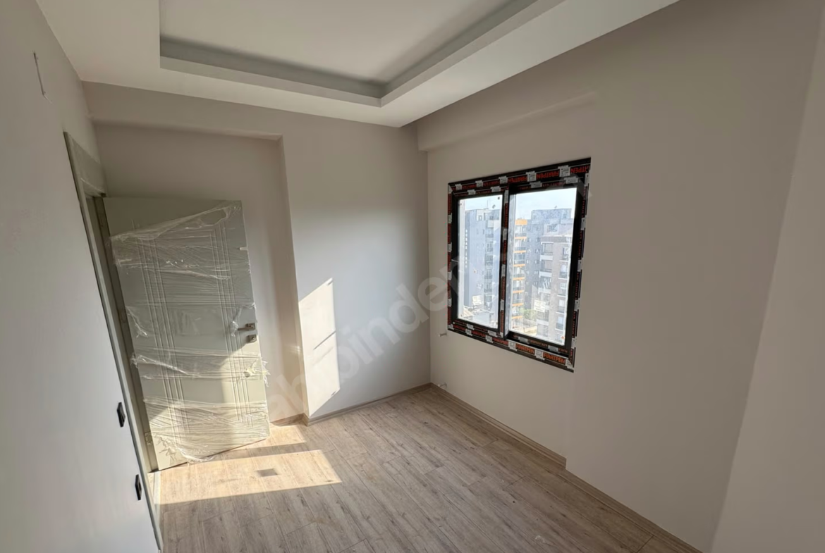 Mersin Mezitli İstiklal Mahallesi 3+1 130 m² Klima Satılık Daire