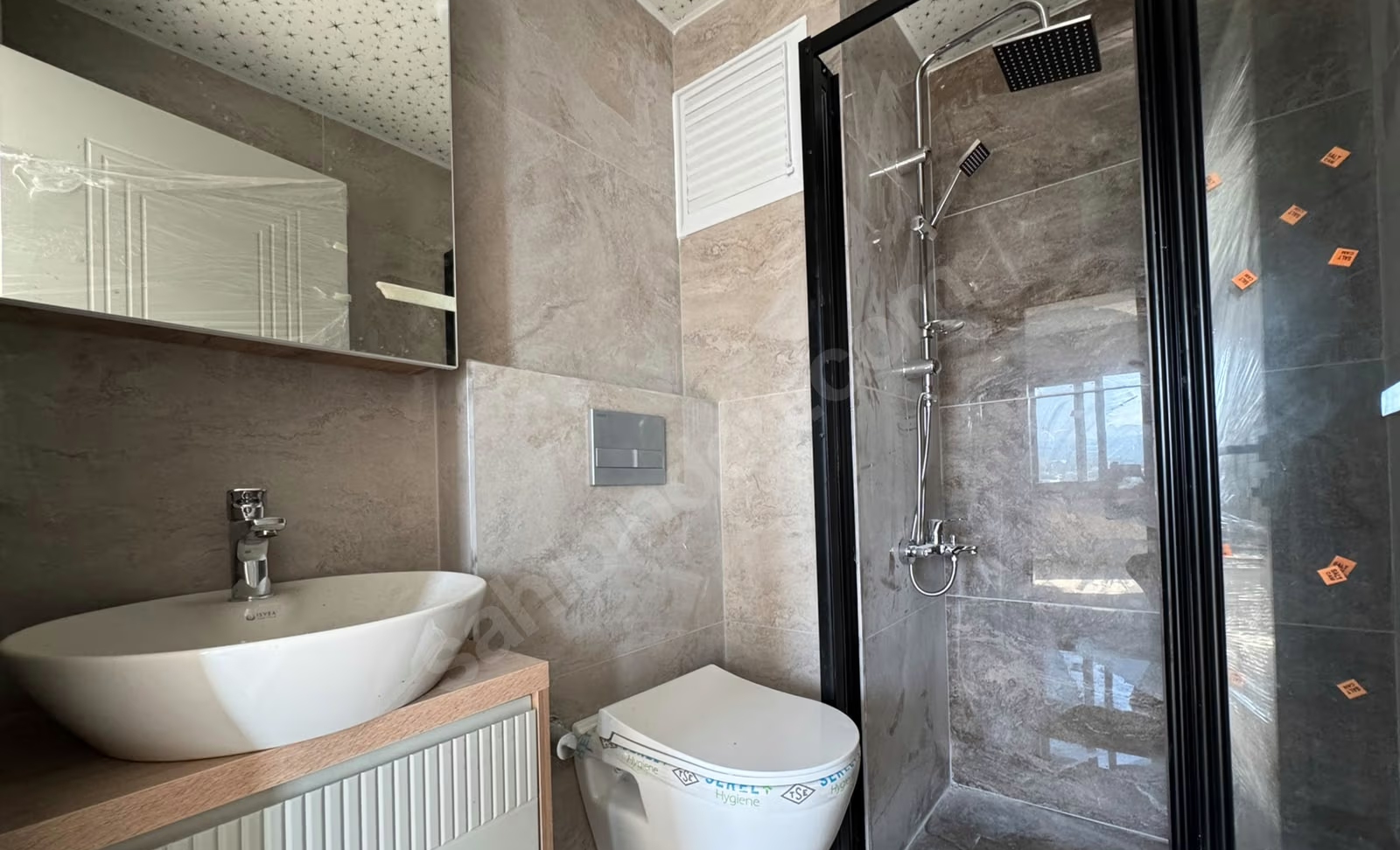 Mersin Mezitli İstiklal Mahallesi 3+1 130 m² Klima Satılık Daire 16 Mersin Mezitli İstiklal Mahallesi 3+1 130 m² Klima Satılık Daire