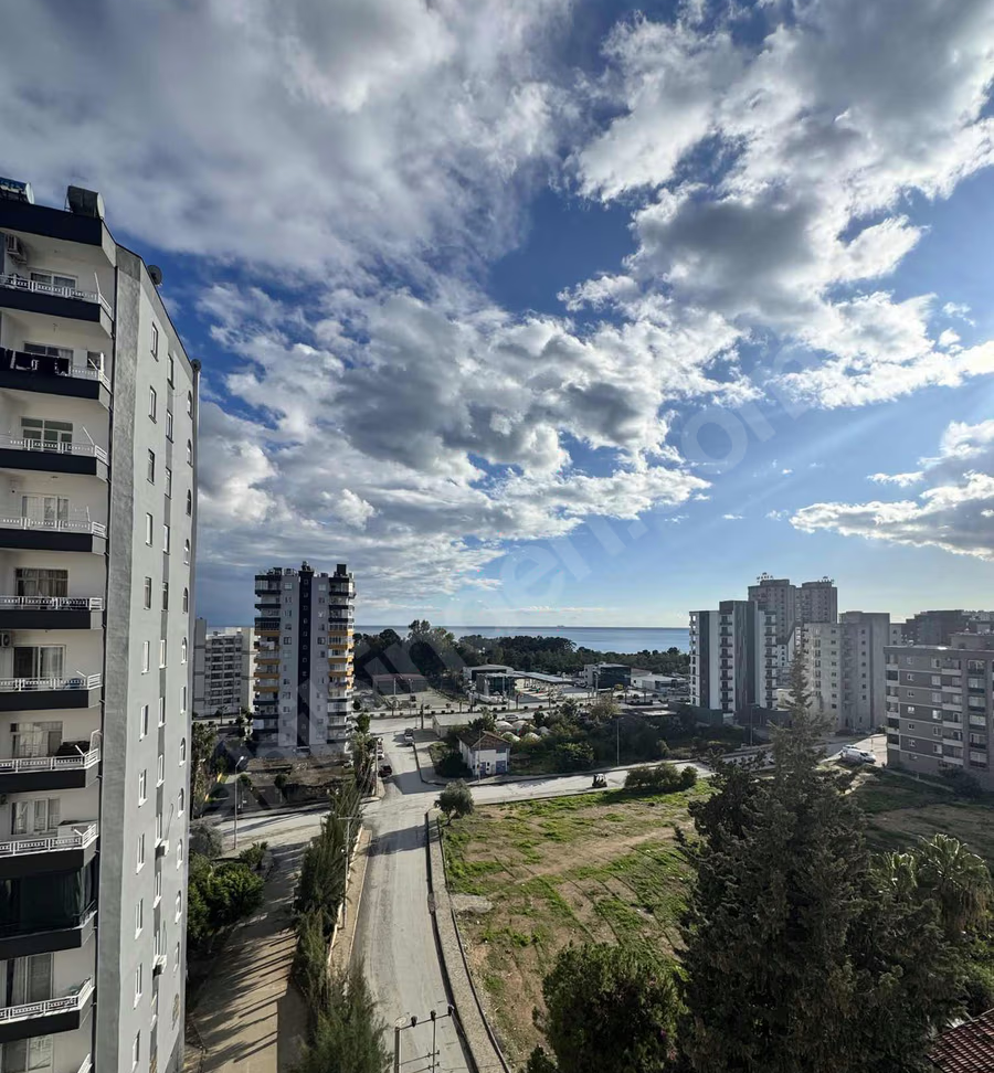 Mersin Mezitli İstiklal Mahallesi 3+1 170 m² Klima Satılık Daire