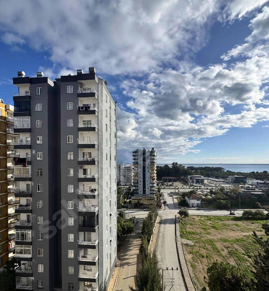 Mersin Mezitli İstiklal Mahallesi 3+1 170 m² Klima Satılık Daire