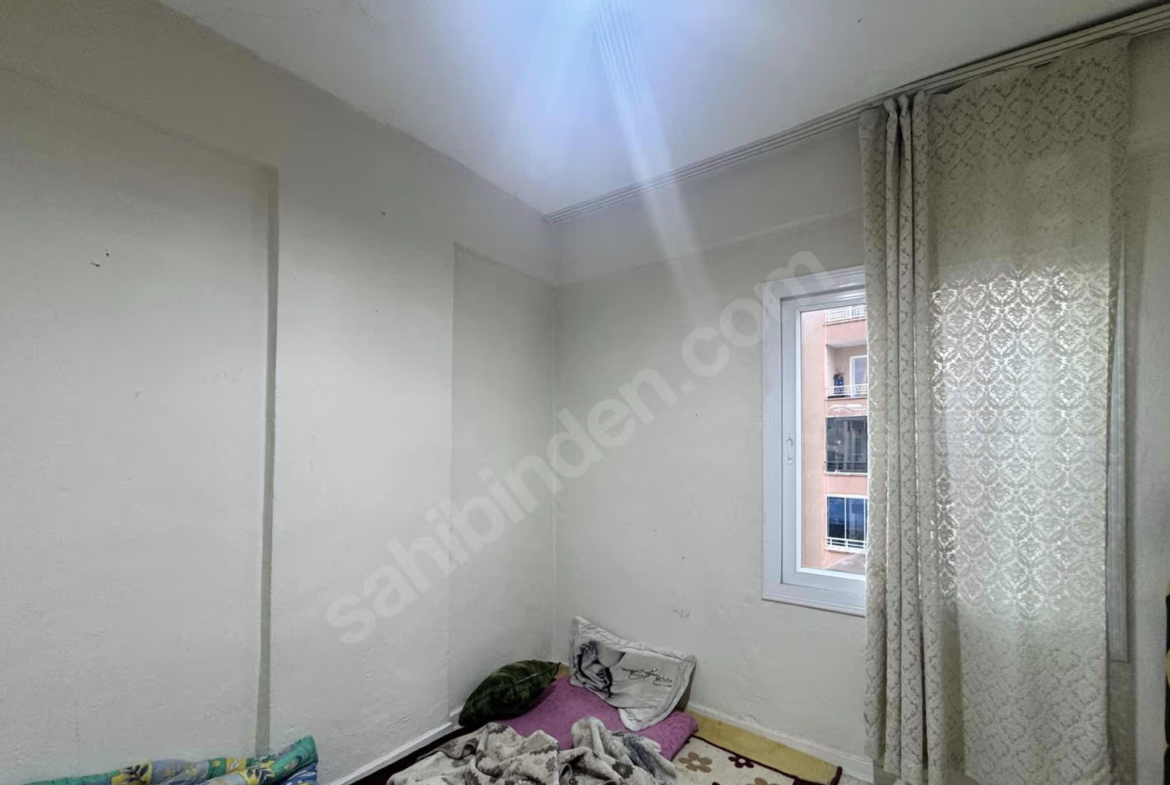 Mersin Mezitli İstiklal Mahallesi 3+1 170 m² Klima Satılık Daire