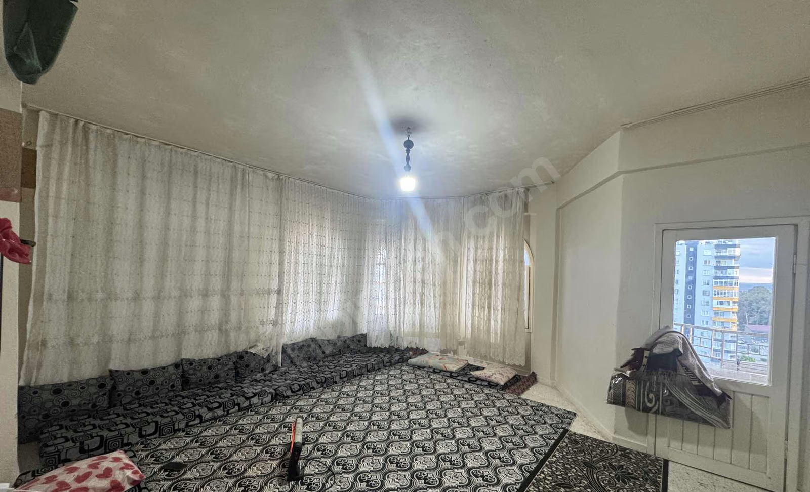 Mersin Mezitli İstiklal Mahallesi 3+1 170 m² Klima Satılık Daire