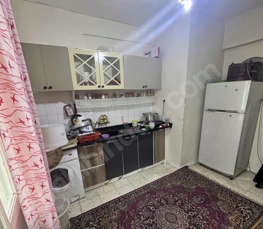 Mersin Mezitli İstiklal Mahallesi 3+1 170 m² Klima Satılık Daire