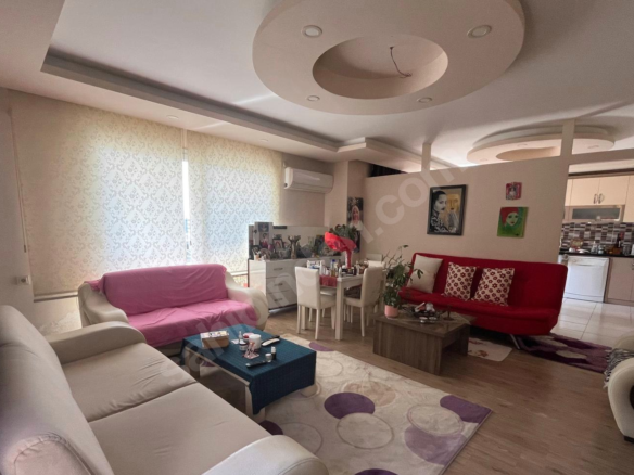 Mersin Mezitli İstiklal Mahallesi 3+1 185 m² Klima Satılık Daire