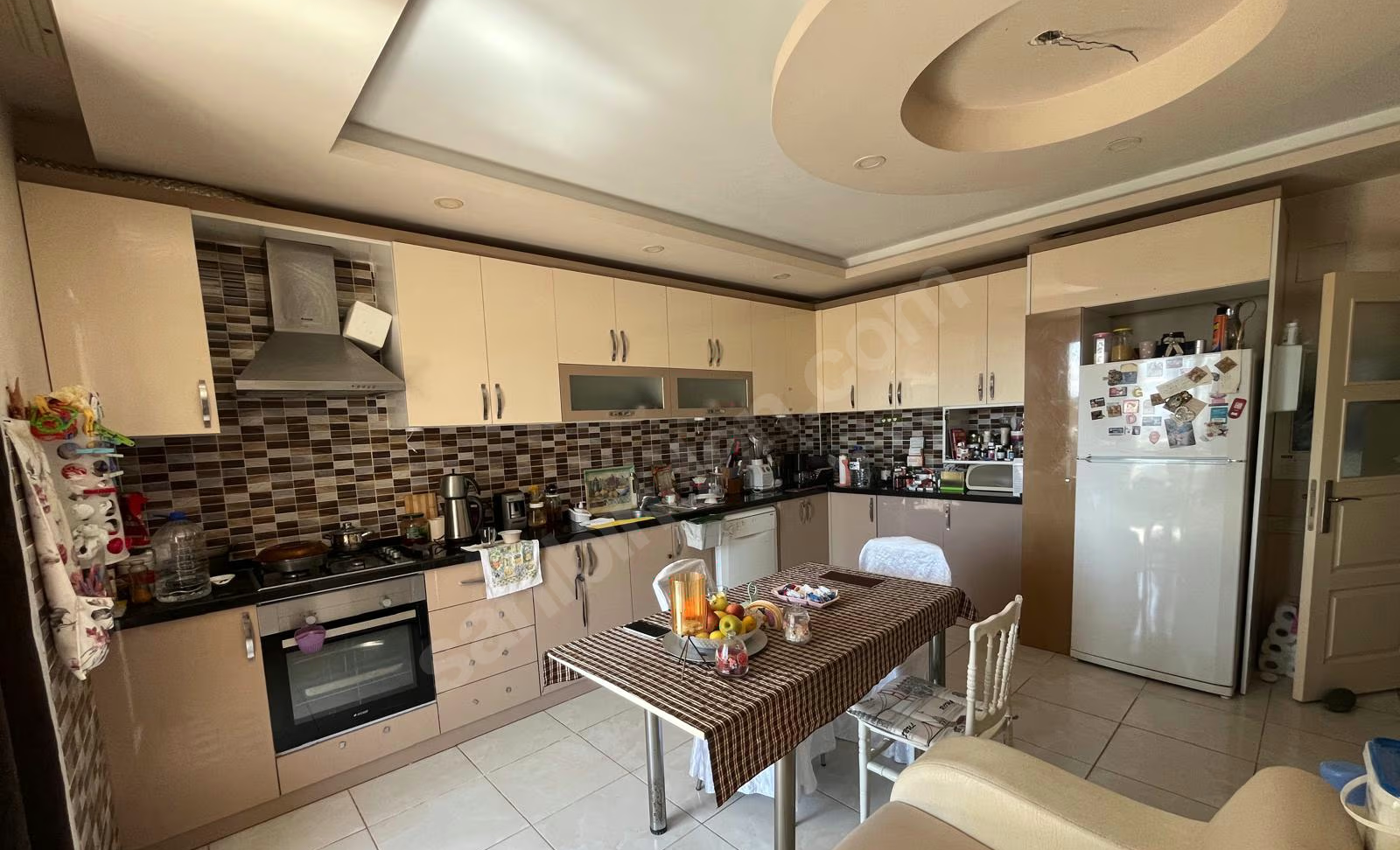 Mersin Mezitli İstiklal Mahallesi 3+1 185 m² Klima Satılık Daire