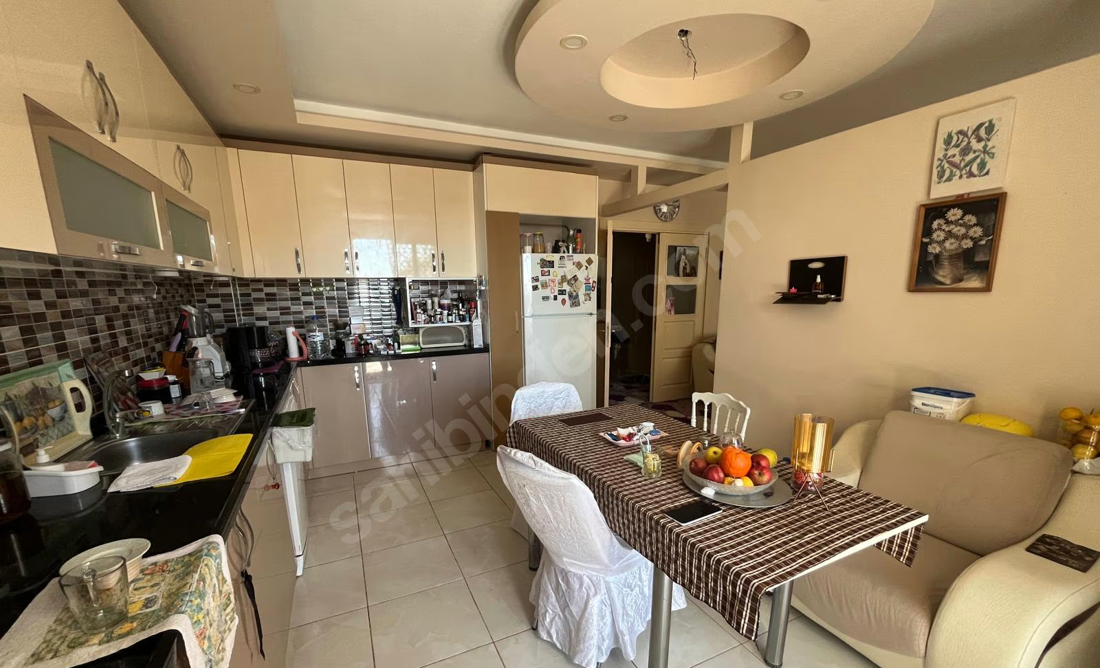 Mersin Mezitli İstiklal Mahallesi 3+1 185 m² Klima Satılık Daire