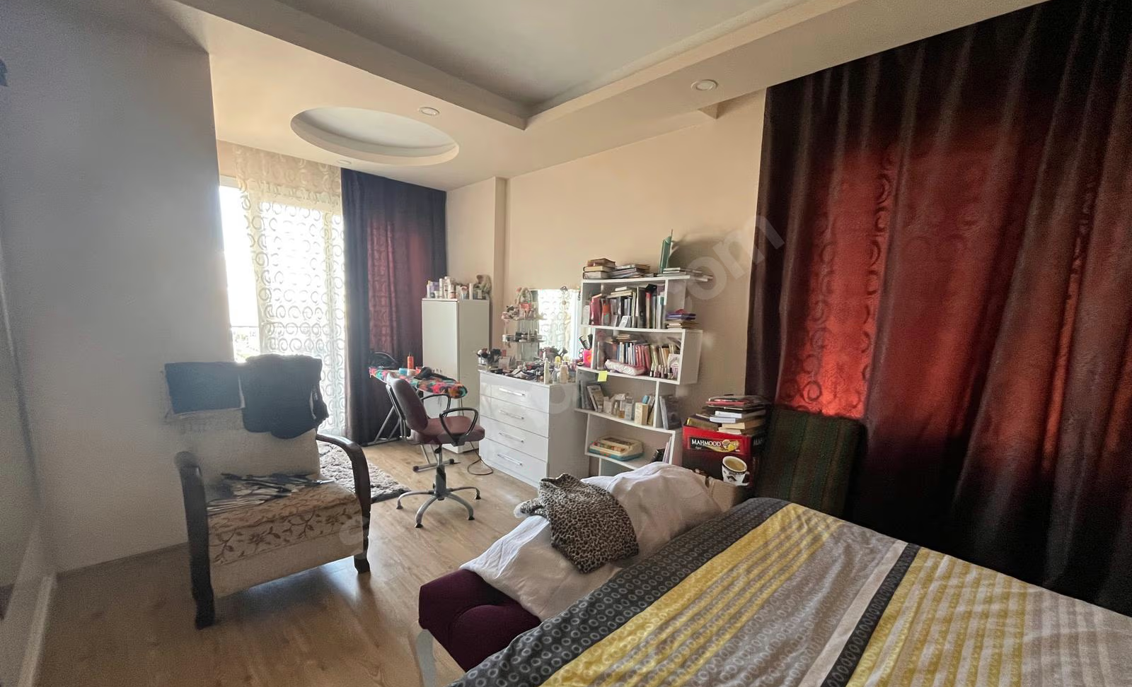 Mersin Mezitli İstiklal Mahallesi 3+1 185 m² Klima Satılık Daire