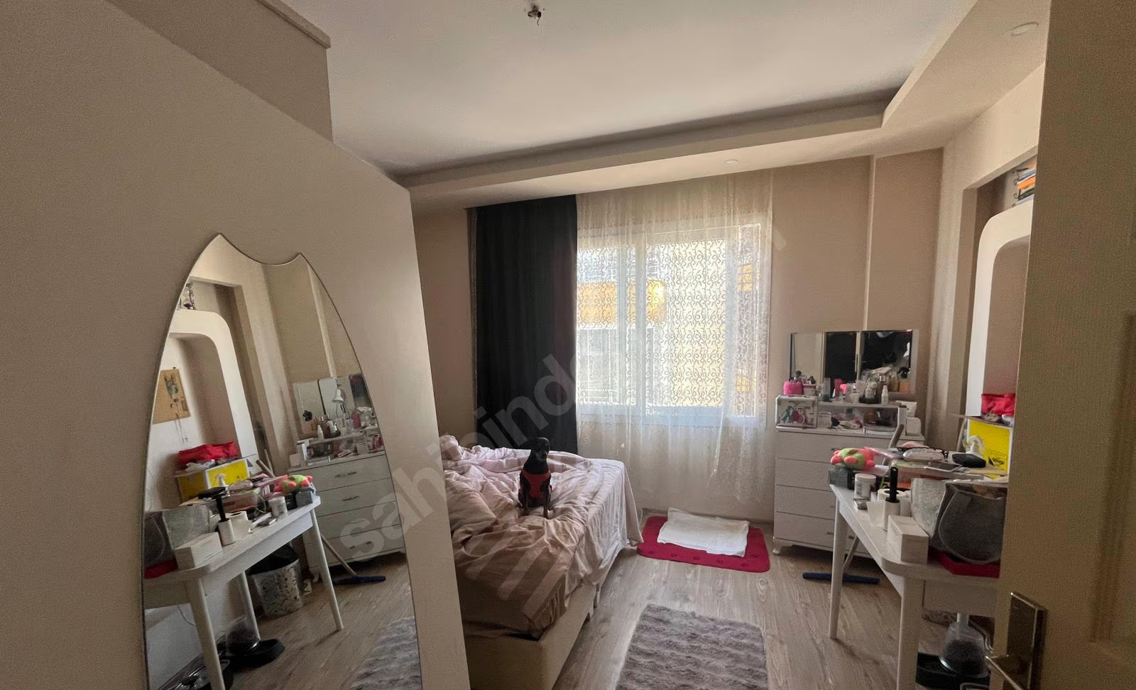 Mersin Mezitli İstiklal Mahallesi 3+1 185 m² Klima Satılık Daire
