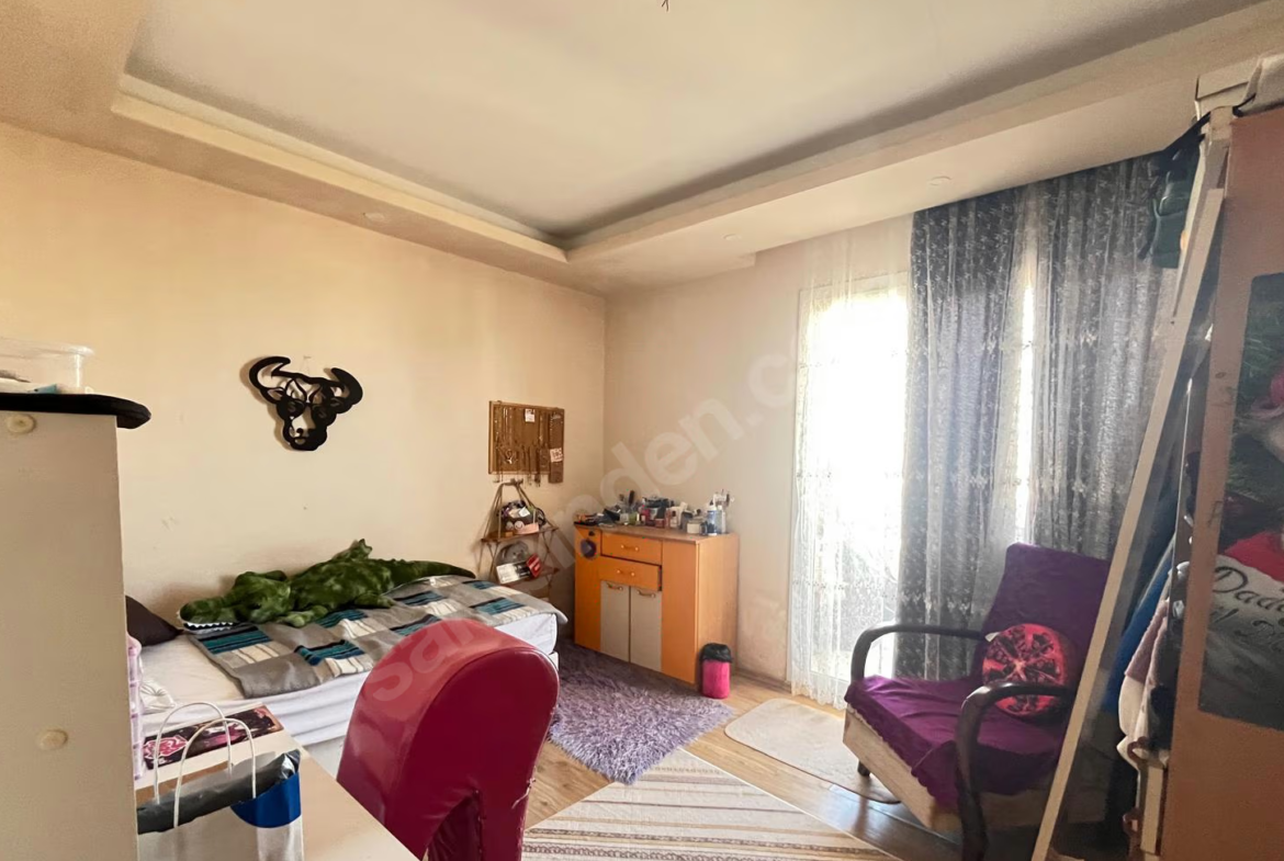 Mersin Mezitli İstiklal Mahallesi 3+1 185 m² Klima Satılık Daire