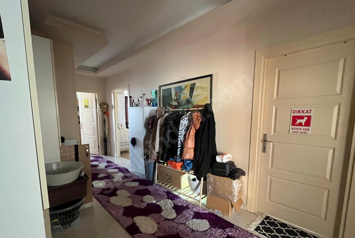 Mersin Mezitli İstiklal Mahallesi 3+1 185 m² Klima Satılık Daire