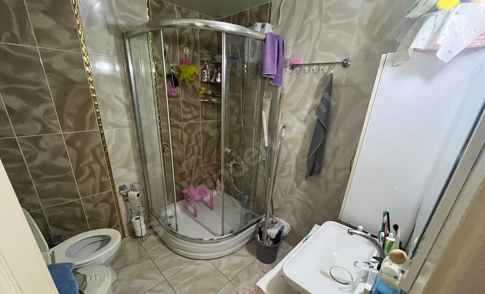 Mersin Mezitli İstiklal Mahallesi 3+1 185 m² Klima Satılık Daire