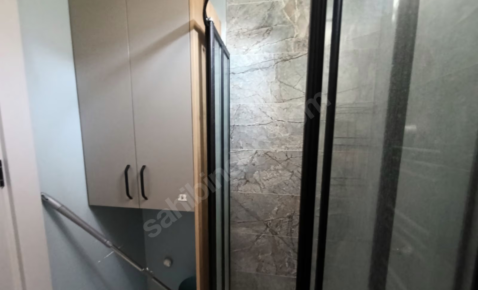 Mersin Mezitli Kuyuluk Mahallesi 1+1 55 m² Doğalgaz Kombili Kiralık Daire
