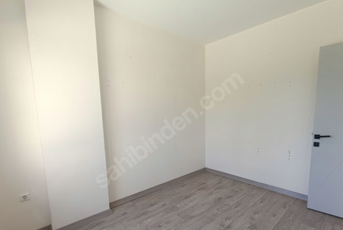 Mersin Mezitli Kuyuluk Mahallesi 1+1 55 m² Doğalgaz Kombili Kiralık Daire