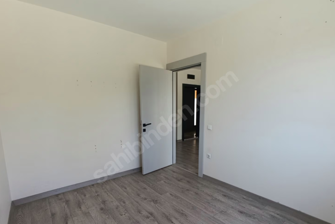 Mersin Mezitli Kuyuluk Mahallesi 1+1 55 m² Doğalgaz Kombili Kiralık Daire