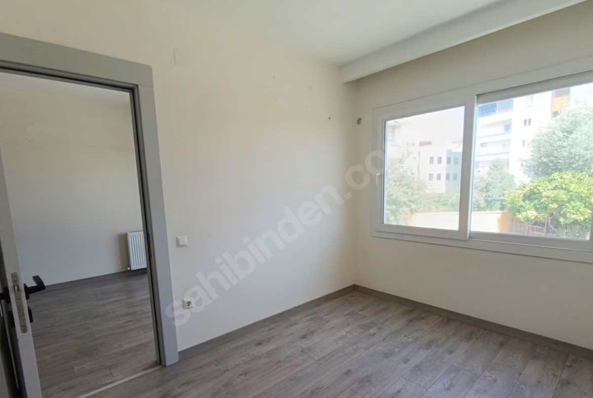 Mersin Mezitli Kuyuluk Mahallesi 1+1 55 m² Doğalgaz Kombili Kiralık Daire