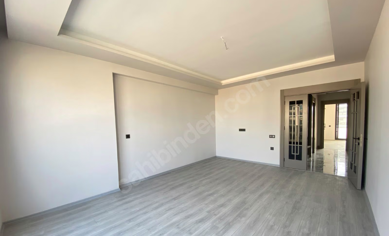 Mersin Mezitli Kuyuluk Mahallesi 3+1 135 m² Doğalgaz Kombili Satılık Daire